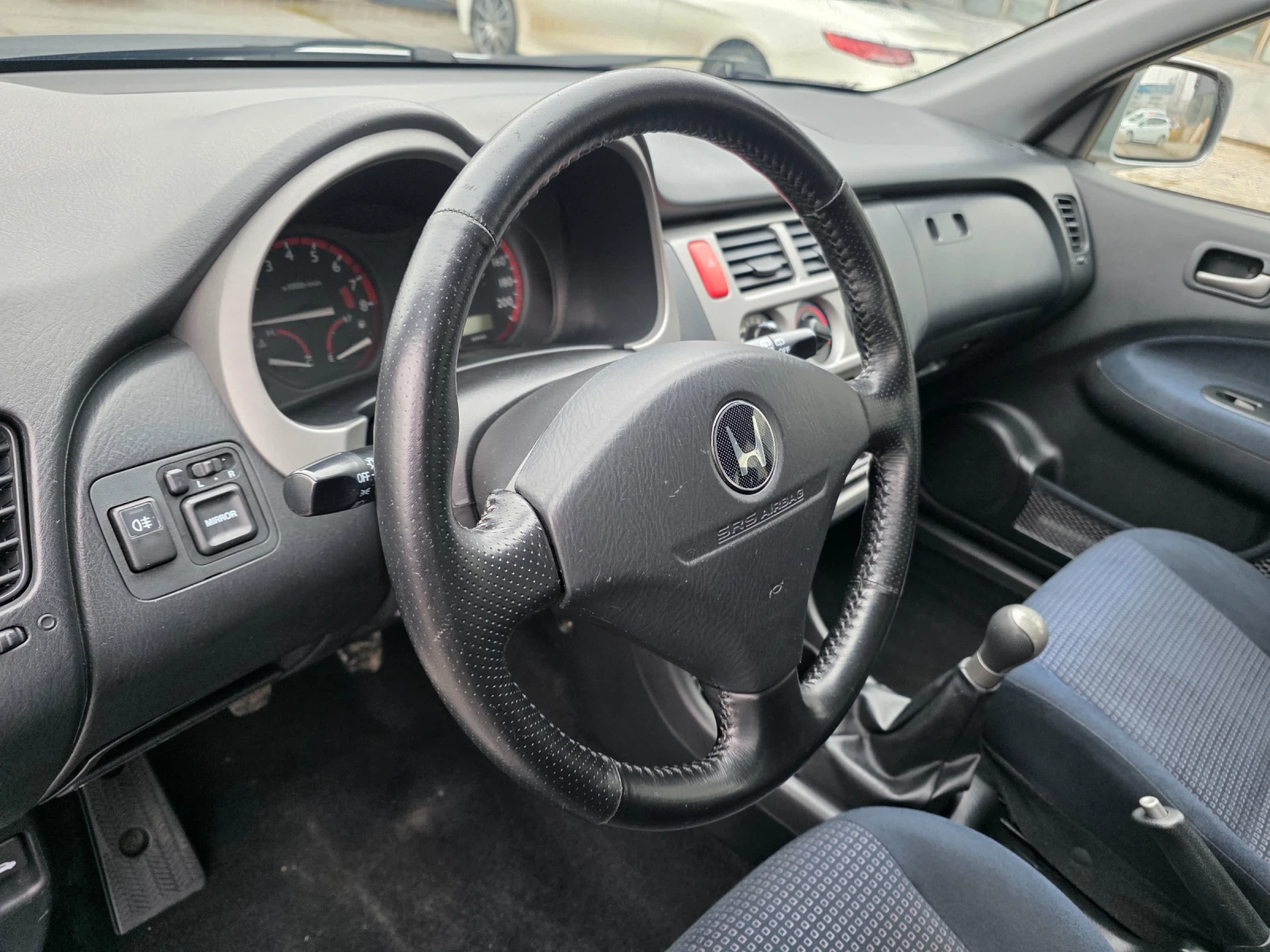 Honda Hr-v 1.6i 122k.c 4x4 UNIKAT ITALIA  - изображение 9