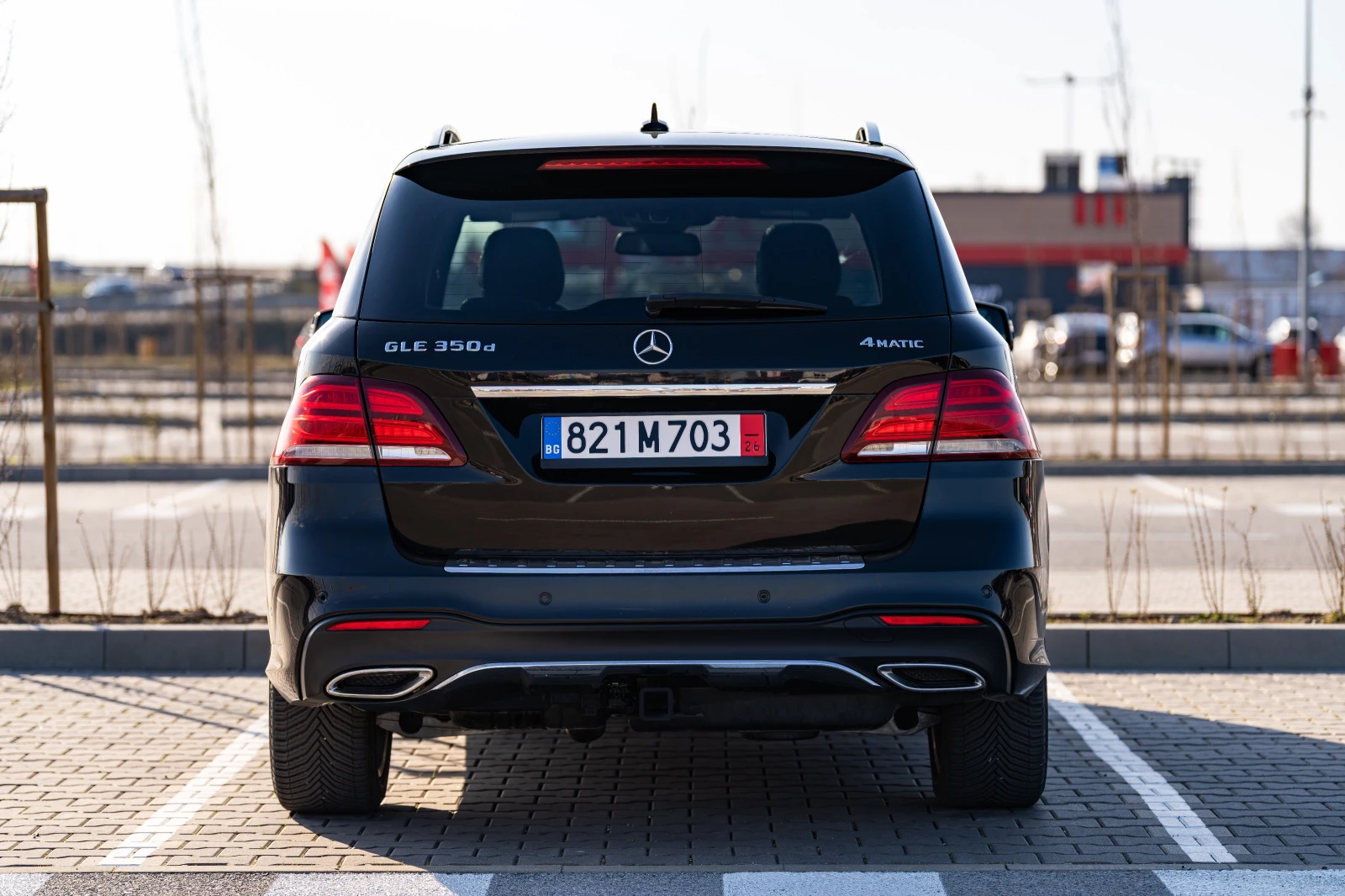 Mercedes-Benz GLE 350 AMG | DIST+ | H/K | 360* , снимка 5 - Автомобили и джипове - 54008038