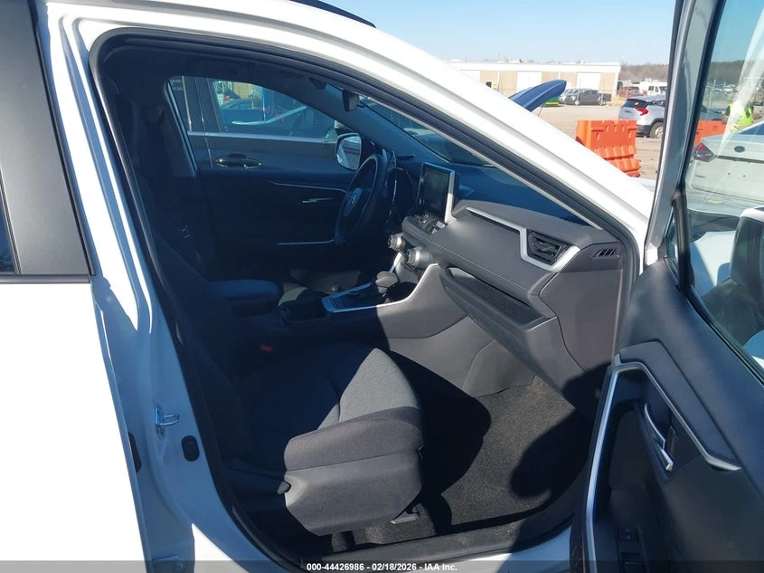 Toyota Rav4 2.5l Hybrid Xle, снимка 5 - Автомобили и джипове - 54422599