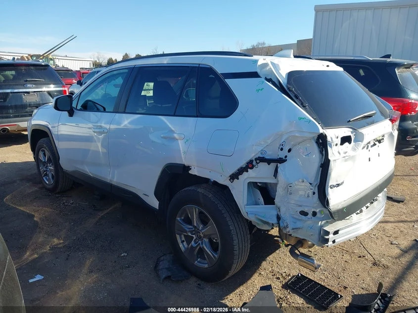 Toyota Rav4 2.5l Hybrid Xle, снимка 3 - Автомобили и джипове - 54422599