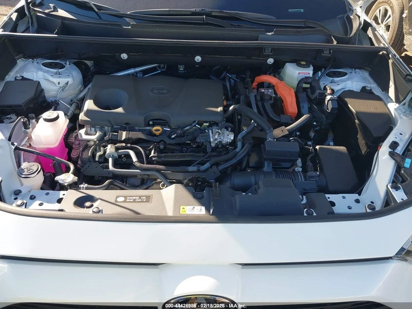 Toyota Rav4 2.5l Hybrid Xle, снимка 10 - Автомобили и джипове - 54422599