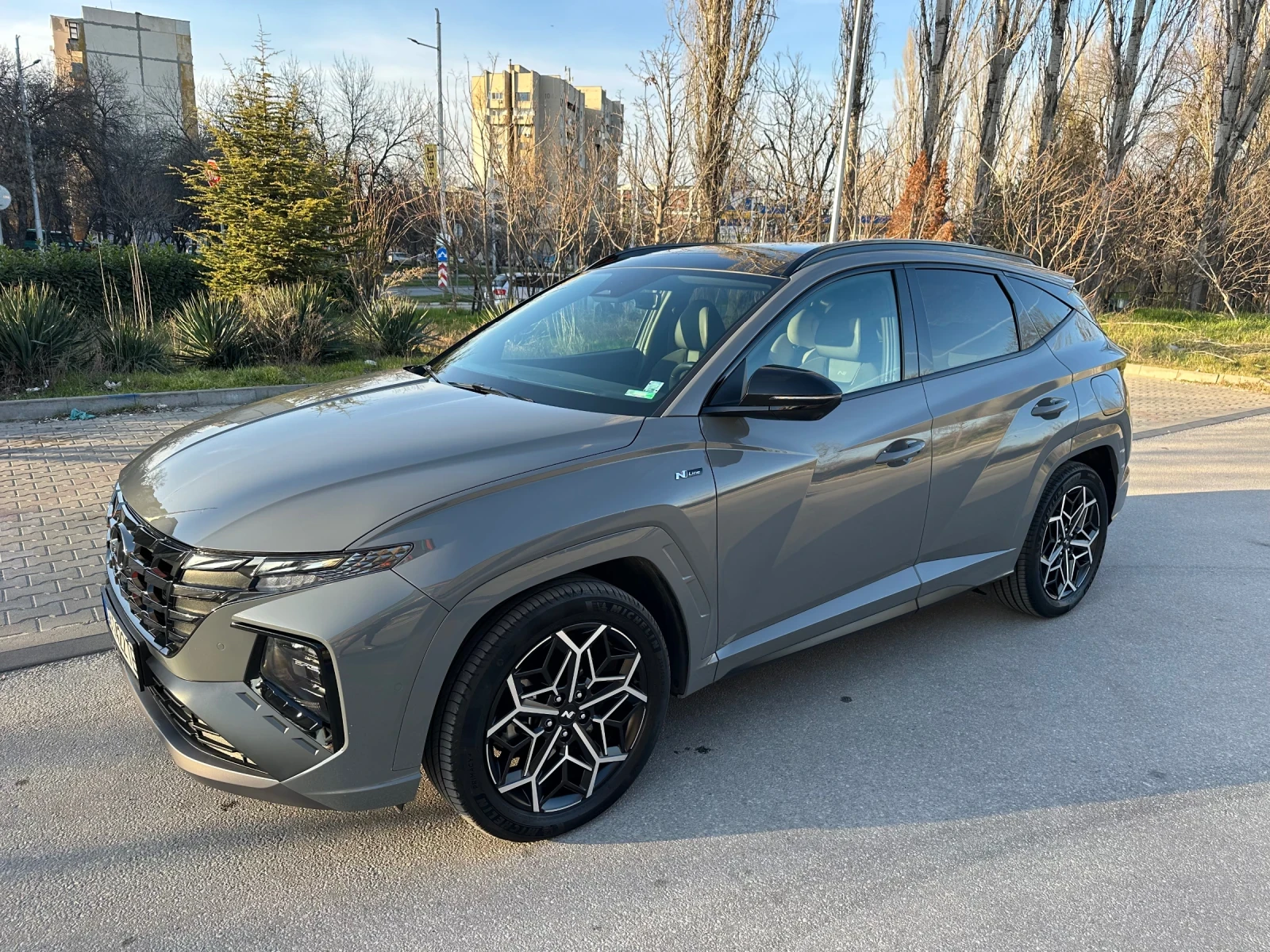 Hyundai Tucson Plug in hybrid N-line 4x4 Nardo Gray, снимка 5 - Автомобили и джипове - 54809301