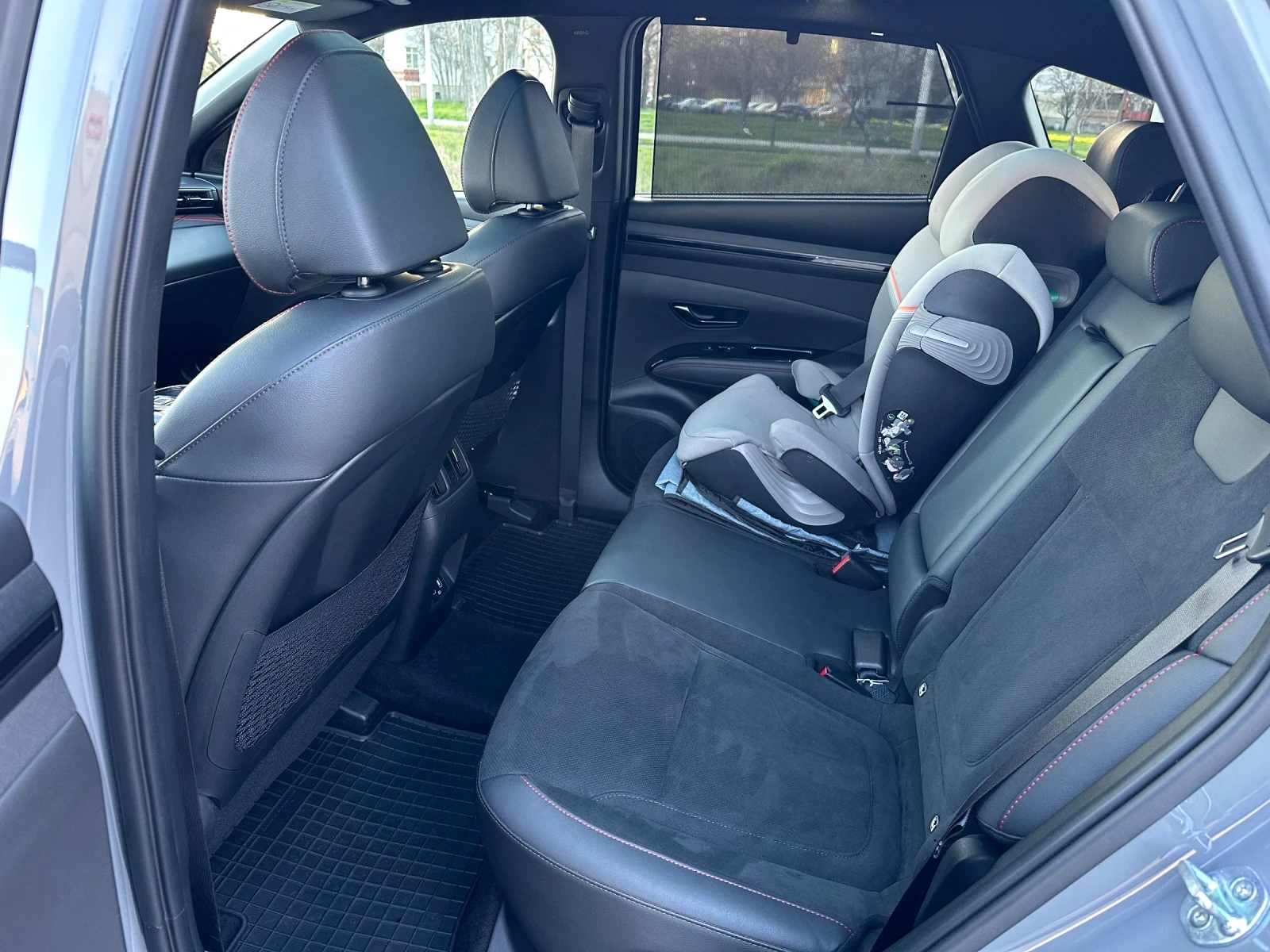 Hyundai Tucson Plug in hybrid N-line 4x4 Nardo Gray, снимка 13 - Автомобили и джипове - 54809301