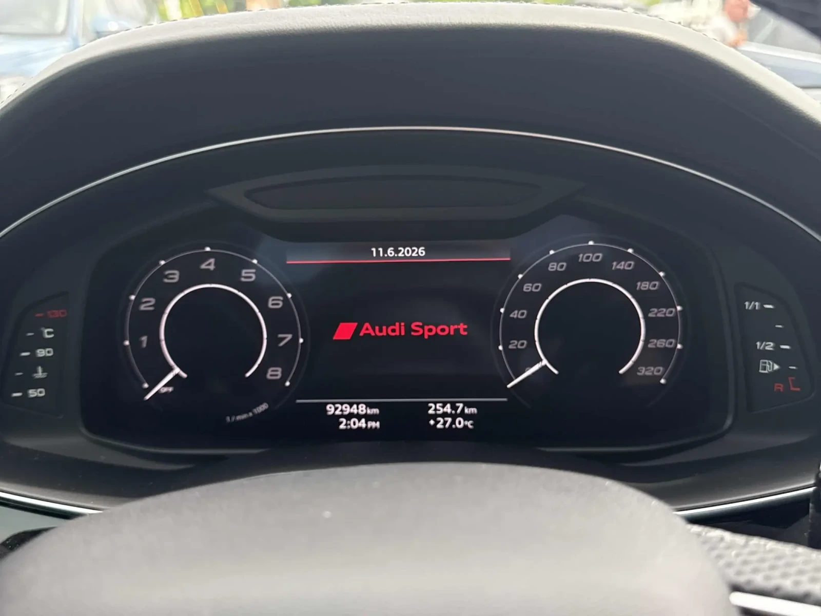 Audi RSQ8 4.0 TFSI quattro, снимка 9 - Автомобили и джипове - 54880020