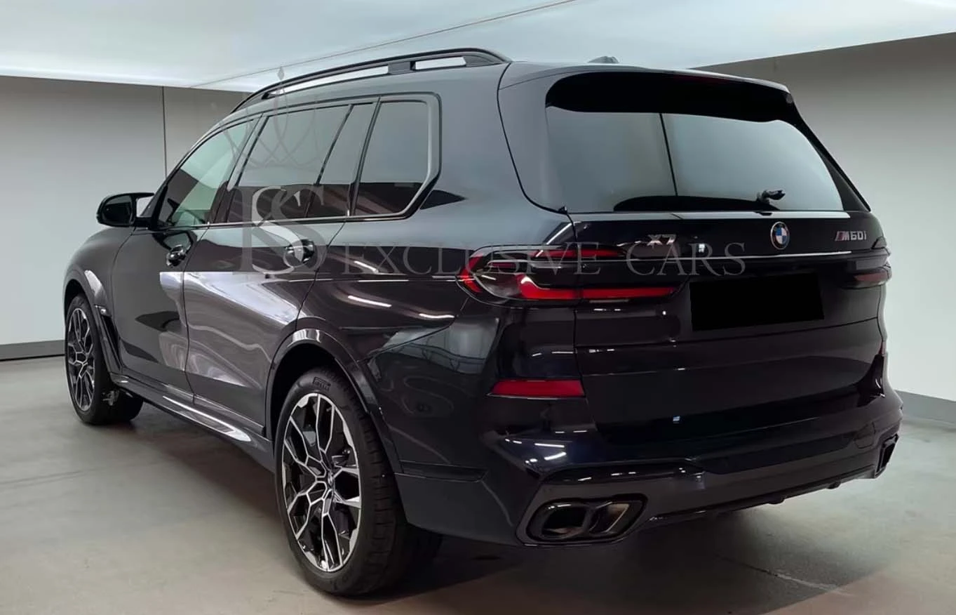 BMW X7 M60i* M SPORT PRO* SKY* ВЕНТИЛАЦИЯ* CARBON* H/K* , снимка 2 - Автомобили и джипове - 54891206