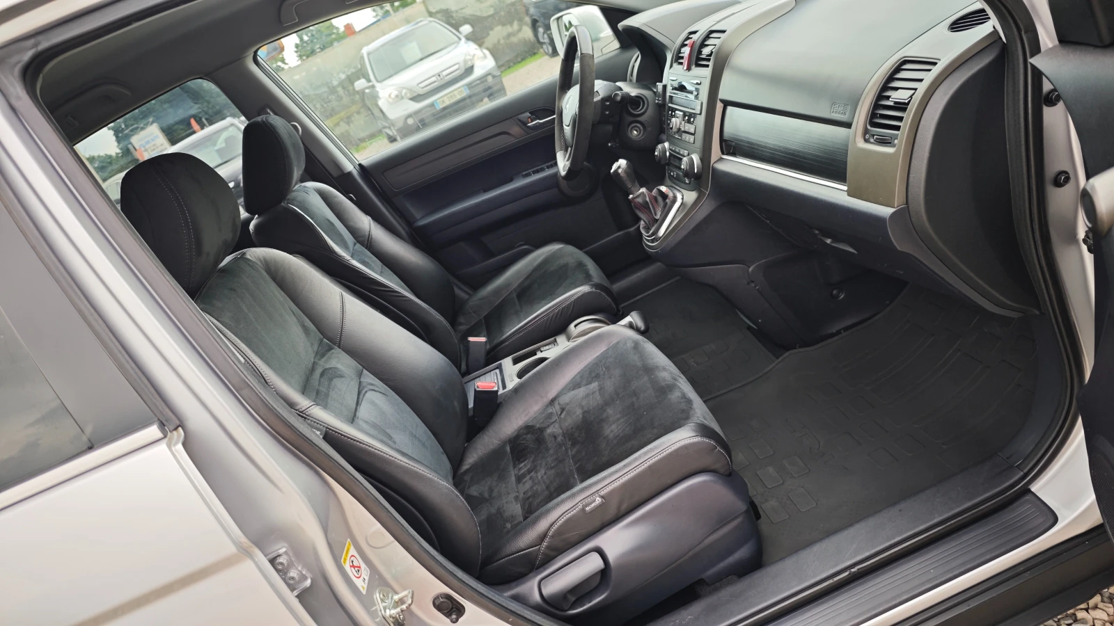 Honda Cr-v ВЪЗМОЖНОСТ ЗА РОЛБАР/СПОЙЛЕР/СТЕПЕНКИ/8RAM/8ЯДРNAV, снимка 11 - Автомобили и джипове - 55159801