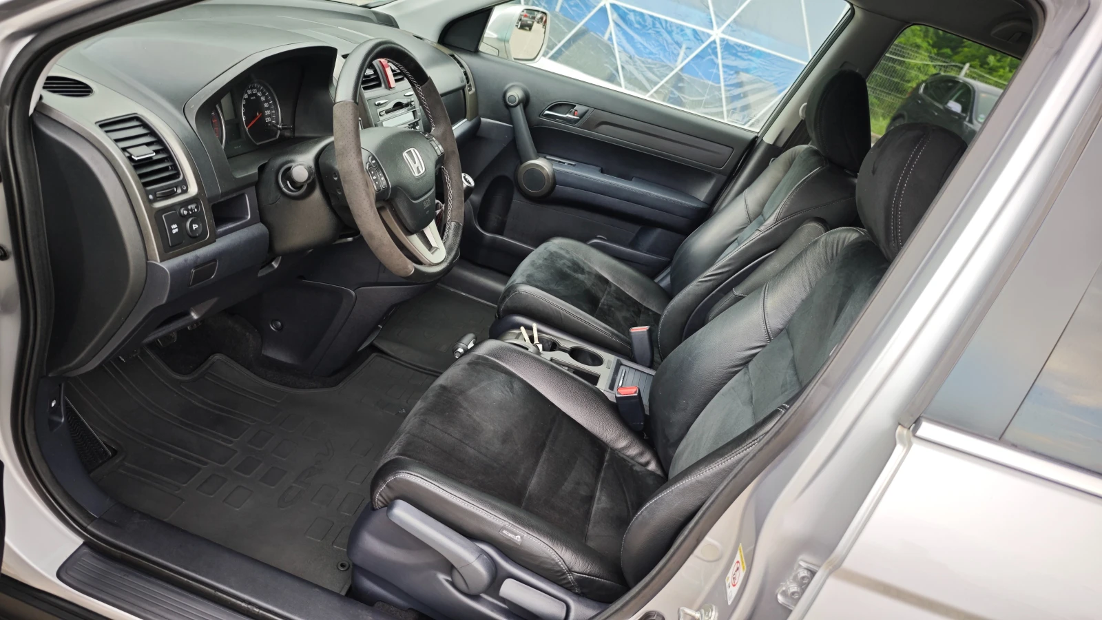 Honda Cr-v ВЪЗМОЖНОСТ ЗА РОЛБАР/СПОЙЛЕР/СТЕПЕНКИ/8RAM/8ЯДРNAV, снимка 13 - Автомобили и джипове - 55159801