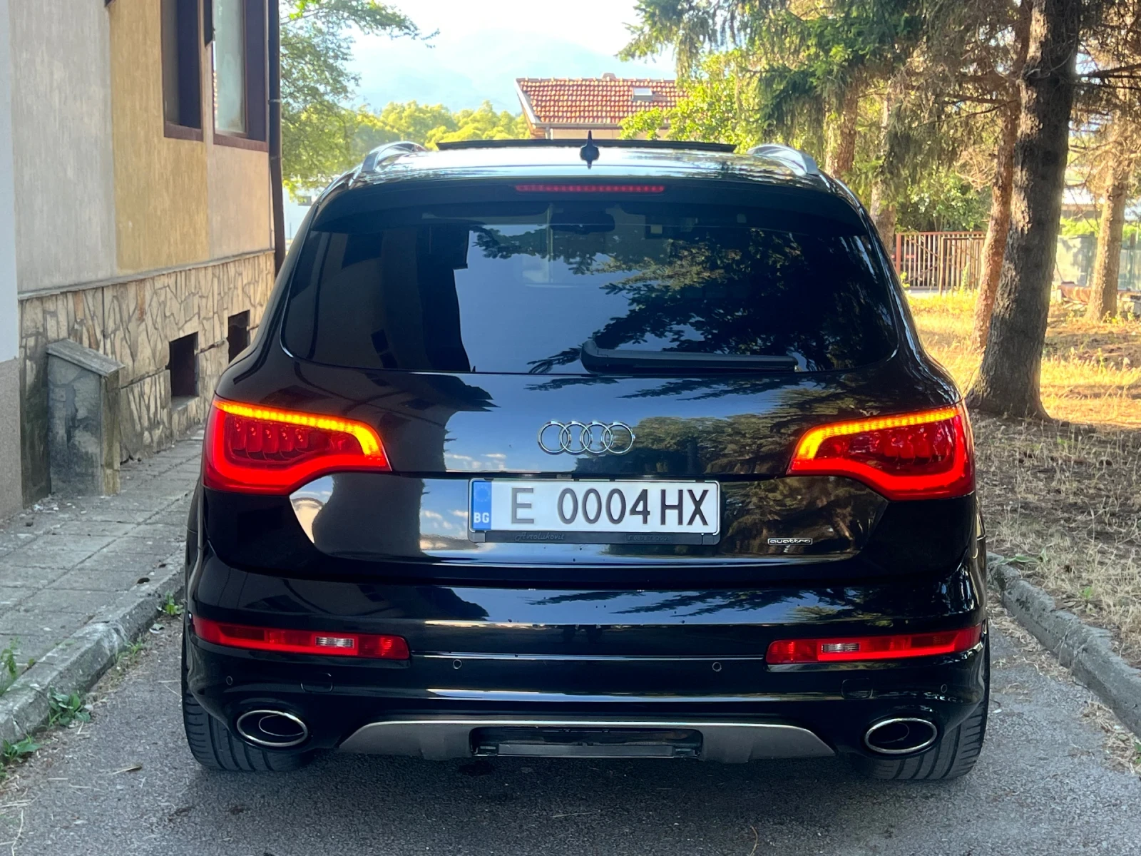 Audi Q7 W12 Facelift* Bose* Camera* SLine* TOP, снимка 3 - Автомобили и джипове - 55244531