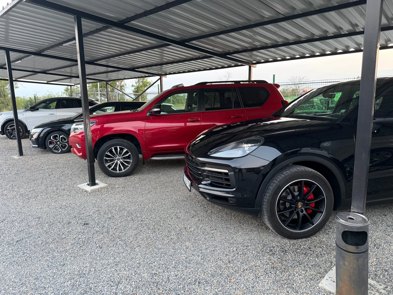 Porsche Cayenne 3.0Bencin, 340ks, 100hil.km., снимка 17 - Автомобили и джипове - 55772238