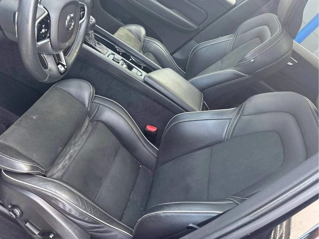 Volvo XC60, снимка 12 - Автомобили и джипове - 56685693