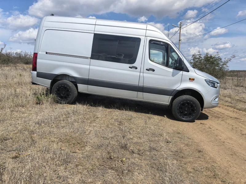 Mercedes-Benz Sprinter 319 V6 4x4, снимка 6 - Бусове и автобуси - 47357040