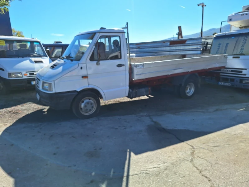 Iveco 3510 БОРДОВО С Б КАТЕГОРИЯ , снимка 1 - Бусове и автобуси - 47442050