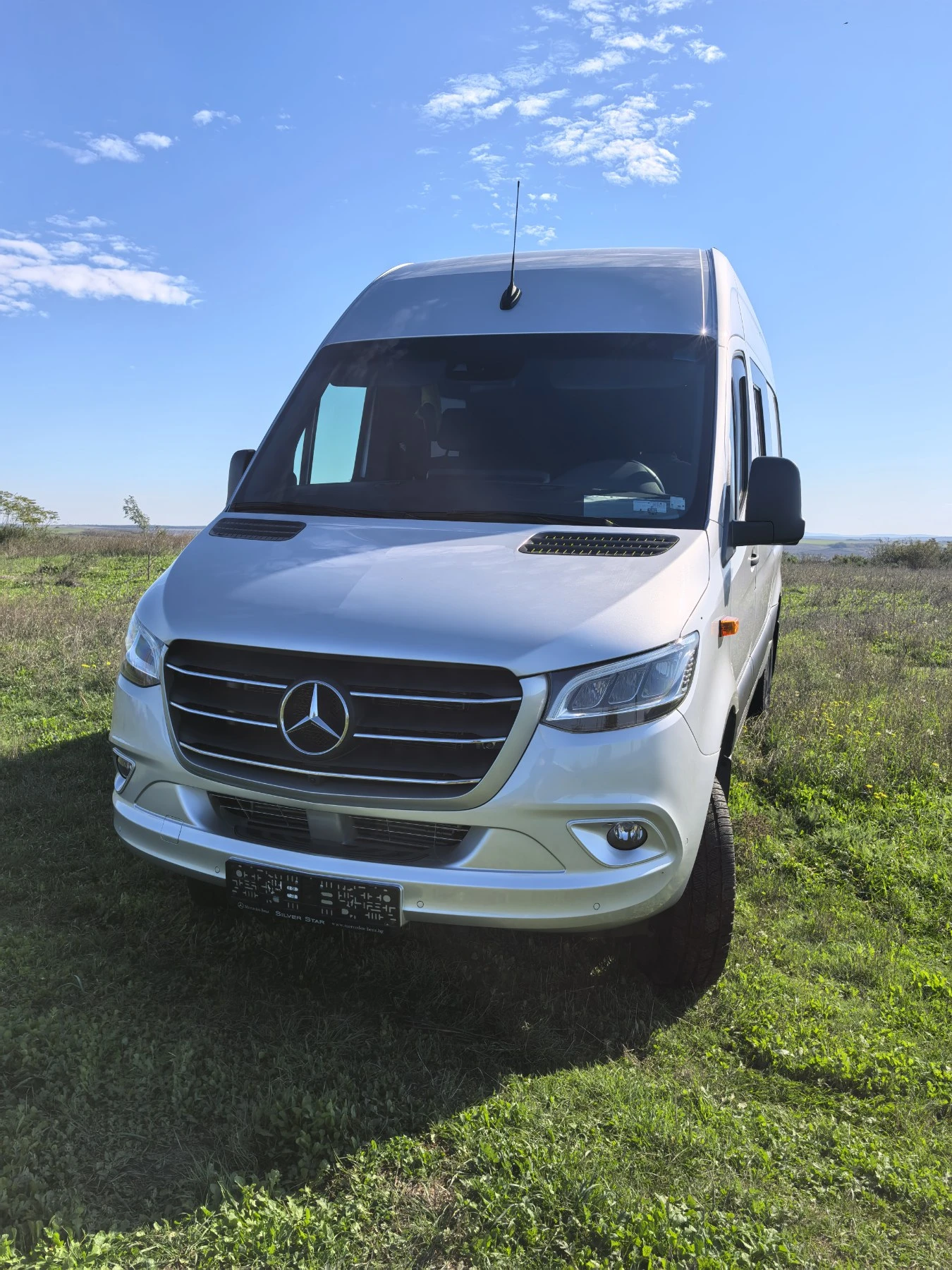 Mercedes-Benz Sprinter 319 V6 4x4 - изображение 5