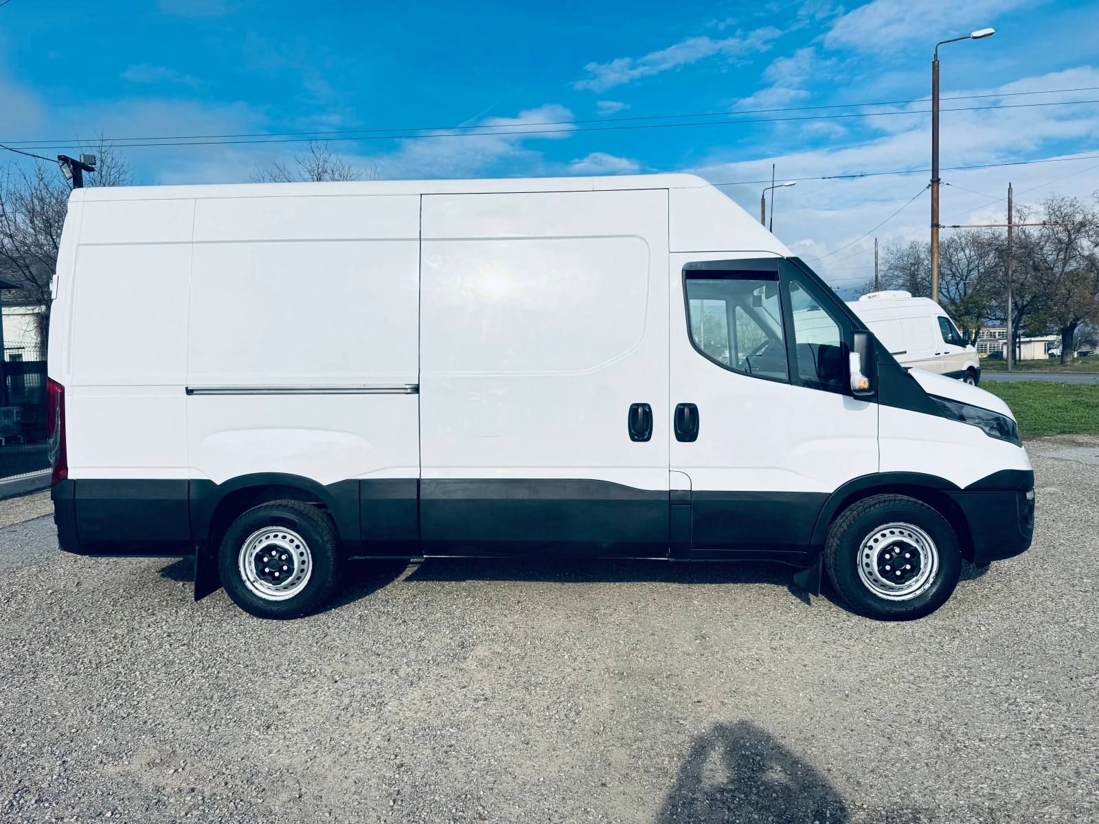 Iveco Daily 35S16V ХЛАДИЛЕН Нов внос Швейцария ТОП СЪСТОЯНИЕ  - изображение 4