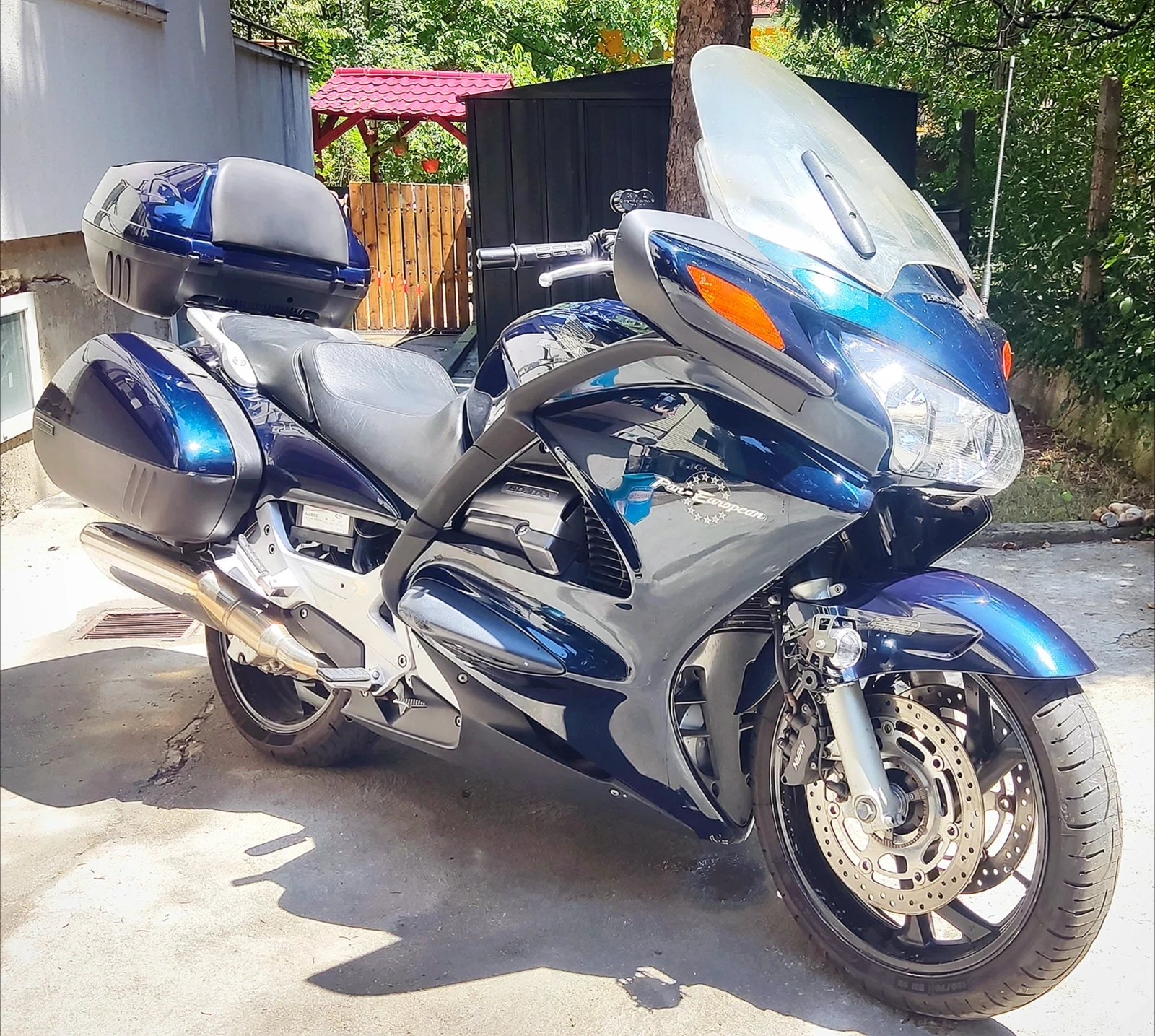 Honda Paneuropean ST 1300 - изображение 3