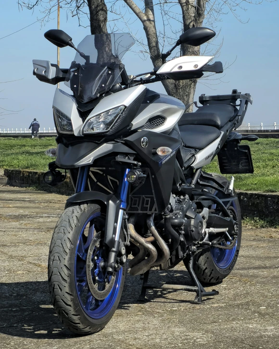 Yamaha Mt-09 TRACER