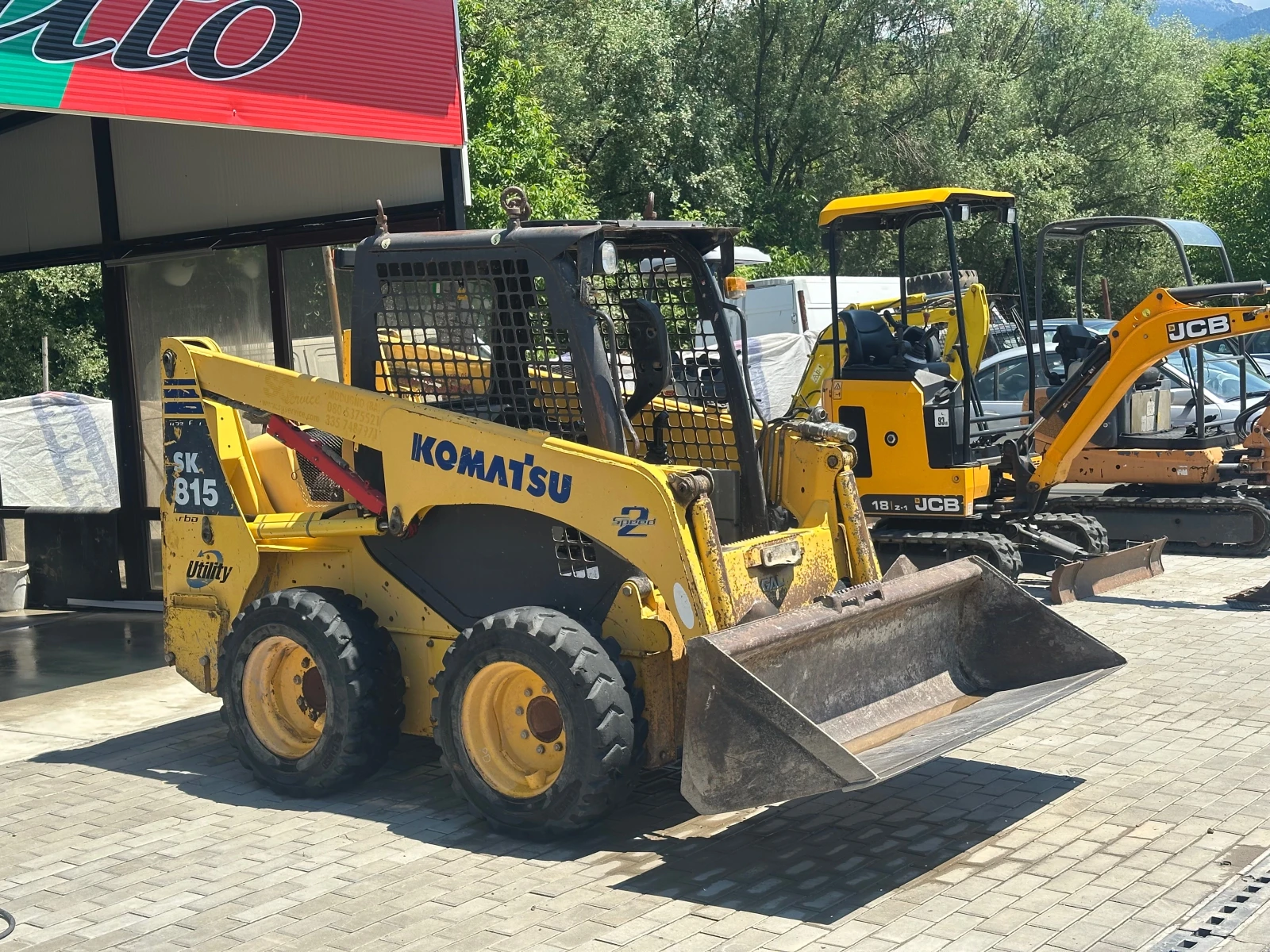Мини челни товарачи Komatsu Sk.815, снимка 3 - Индустриална техника - 54838776