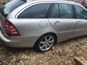 Mercedes-Benz C 220 комби фейс,ксенон,теглич,, снимка 6