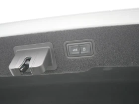 Audi S8 TFSI/CARBON/B&O/360/MATRIX/HEAD UP/, снимка 14