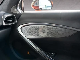 McLaren Artura = NEW = MSO Bespoke Paint Гаранция, снимка 12