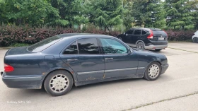 Mercedes-Benz E 220, снимка 4