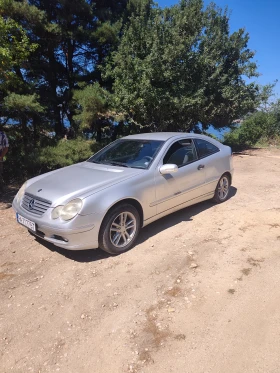 Mercedes-Benz C 220, снимка 1