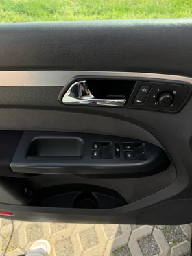 Обява за продажба на VW Touran 2.0 TDI ~3 000 лв. - изображение 8
