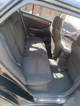 Toyota Avensis | Mobile.bg    13