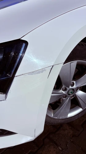 Skoda Superb - 9000 € / 17602.47 лв. - 36207908 12