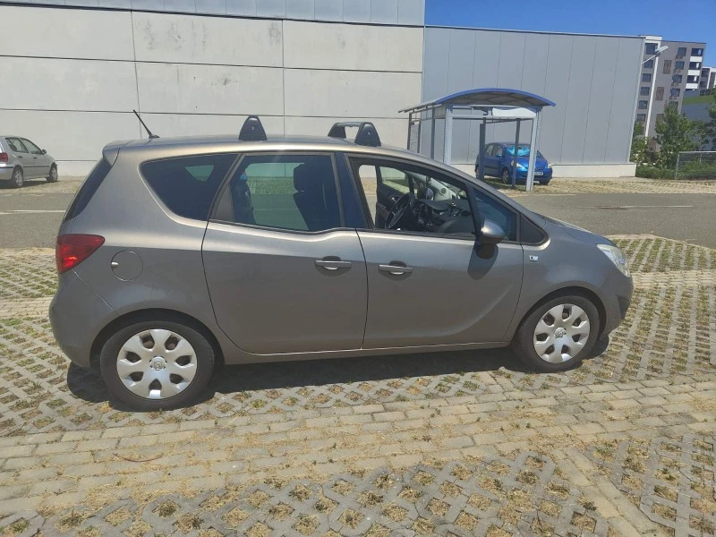 Opel Meriva B, снимка 4 - Автомобили и джипове - 48900102