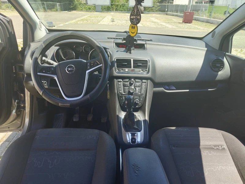 Opel Meriva B, снимка 5 - Автомобили и джипове - 48900102