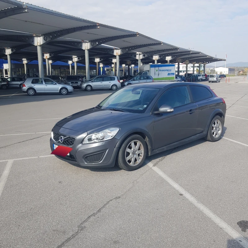 Volvo C30, снимка 2 - Автомобили и джипове - 47656452