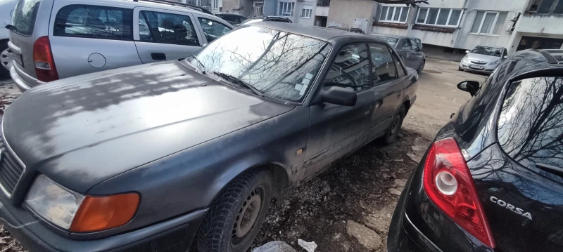 Audi 100 2.0Е, снимка 2 - Автомобили и джипове - 49342780