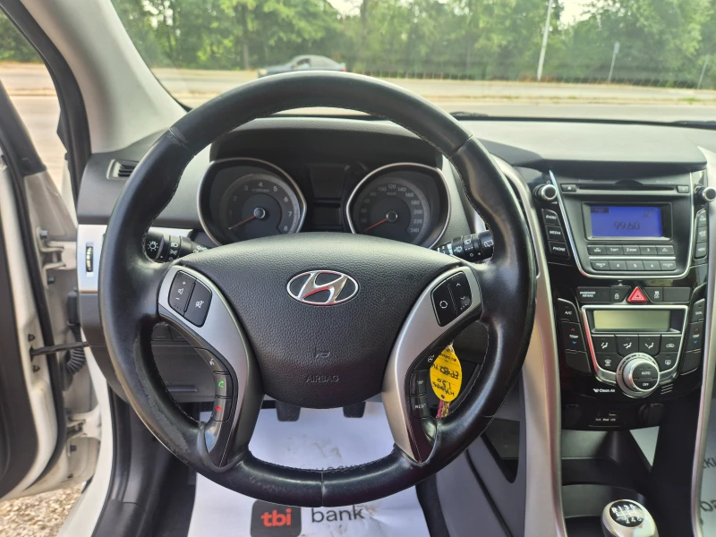 Hyundai I30 1.4i GAS, снимка 14 - Автомобили и джипове - 51191850