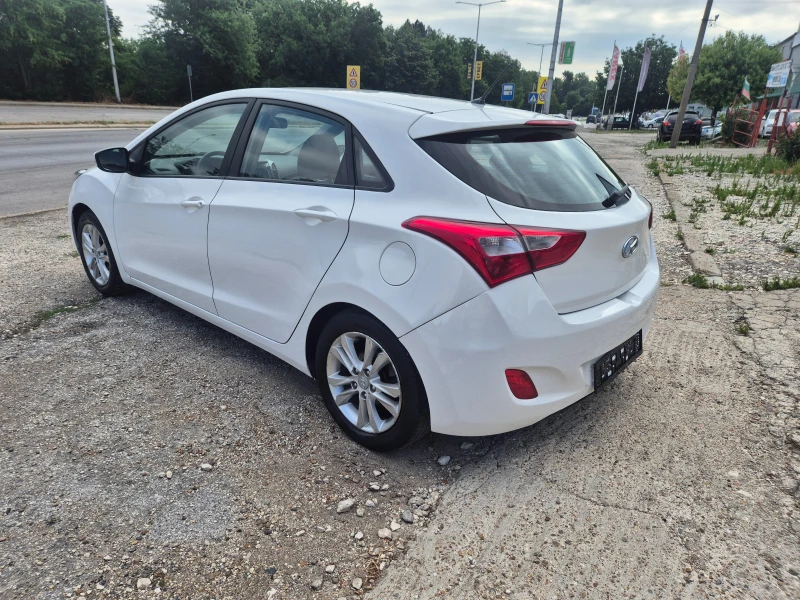 Hyundai I30 1.4i GAS, снимка 5 - Автомобили и джипове - 51191850