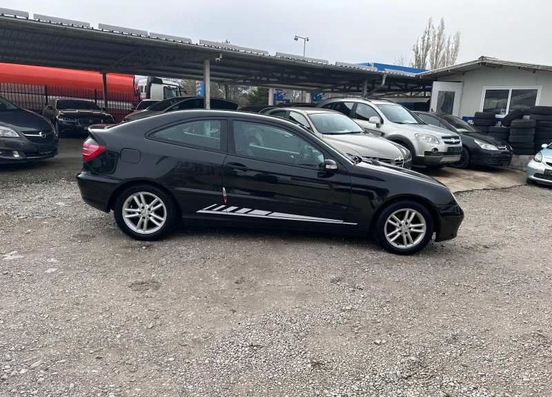 Mercedes-Benz C 220 2.2CDI - РЕАЛНИ КИЛОМЕТРИ, снимка 4 - Автомобили и джипове - 52494005