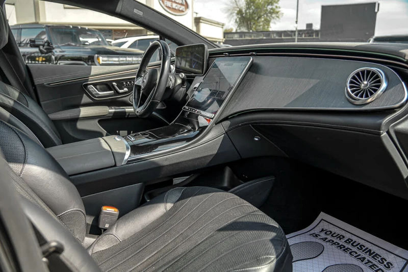 Mercedes-Benz EQS 450 4MATIC * CARFAX* * АвтоКредит* (ЦЕНА ДО БГ), снимка 10 - Автомобили и джипове - 52563922