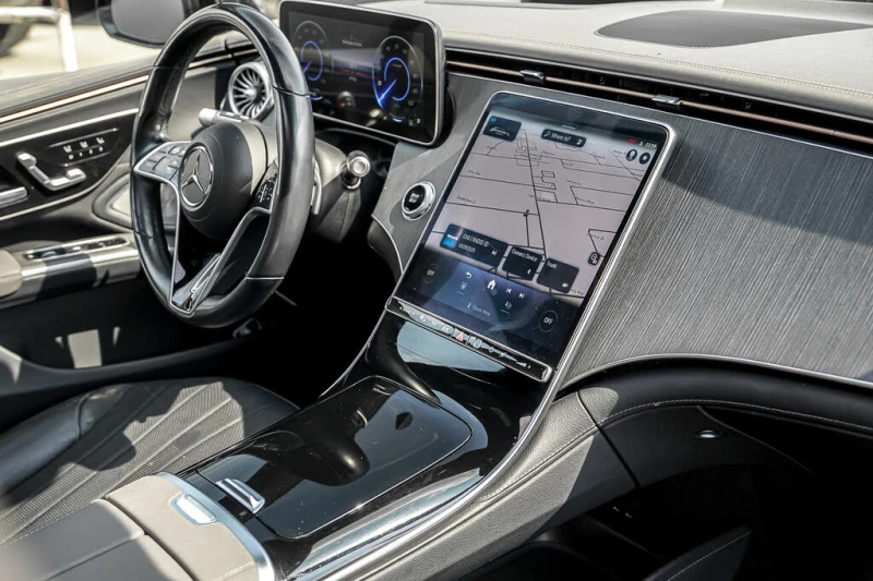 Mercedes-Benz EQS 450 4MATIC * CARFAX* * АвтоКредит* (ЦЕНА ДО БГ), снимка 11 - Автомобили и джипове - 52563922