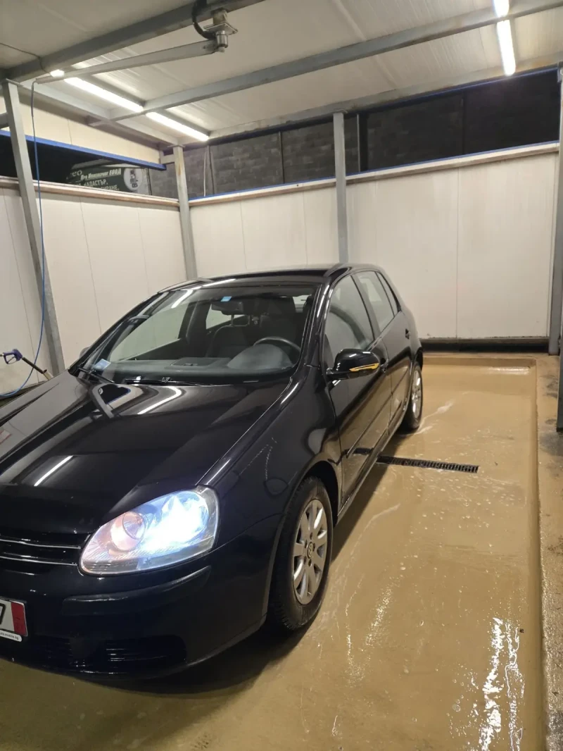 VW Golf, снимка 2 - Автомобили и джипове - 52653840