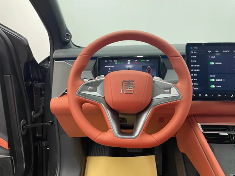 BYD Tang L 2025 Model EV 492 km, снимка 6 - Автомобили и джипове - 52713821