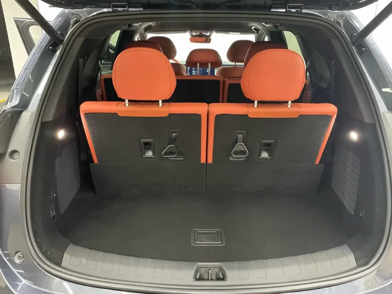 BYD Tang L 2025 Model EV 492 km, снимка 13 - Автомобили и джипове - 52713821