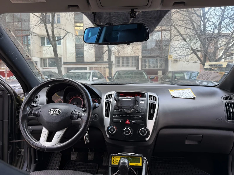 Kia Ceed, снимка 6 - Автомобили и джипове - 52978251