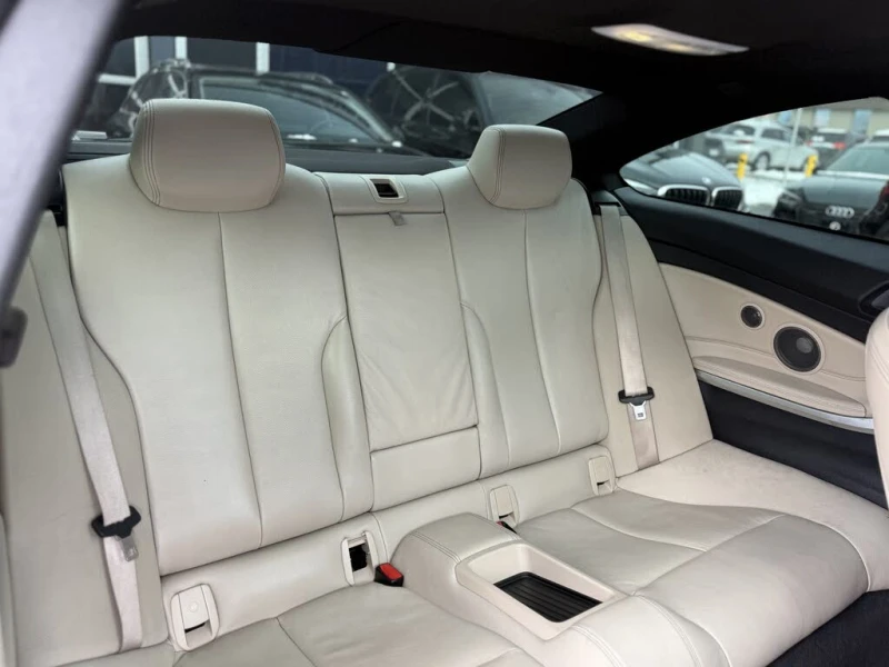 BMW 435 4 Series* 435i* xDrive* АвтоКредит* (ЦЕНА ДО БГ), снимка 12 - Автомобили и джипове - 53022707