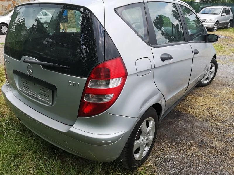 Mercedes-Benz A 180 180CDI, снимка 2 - Автомобили и джипове - 21853979