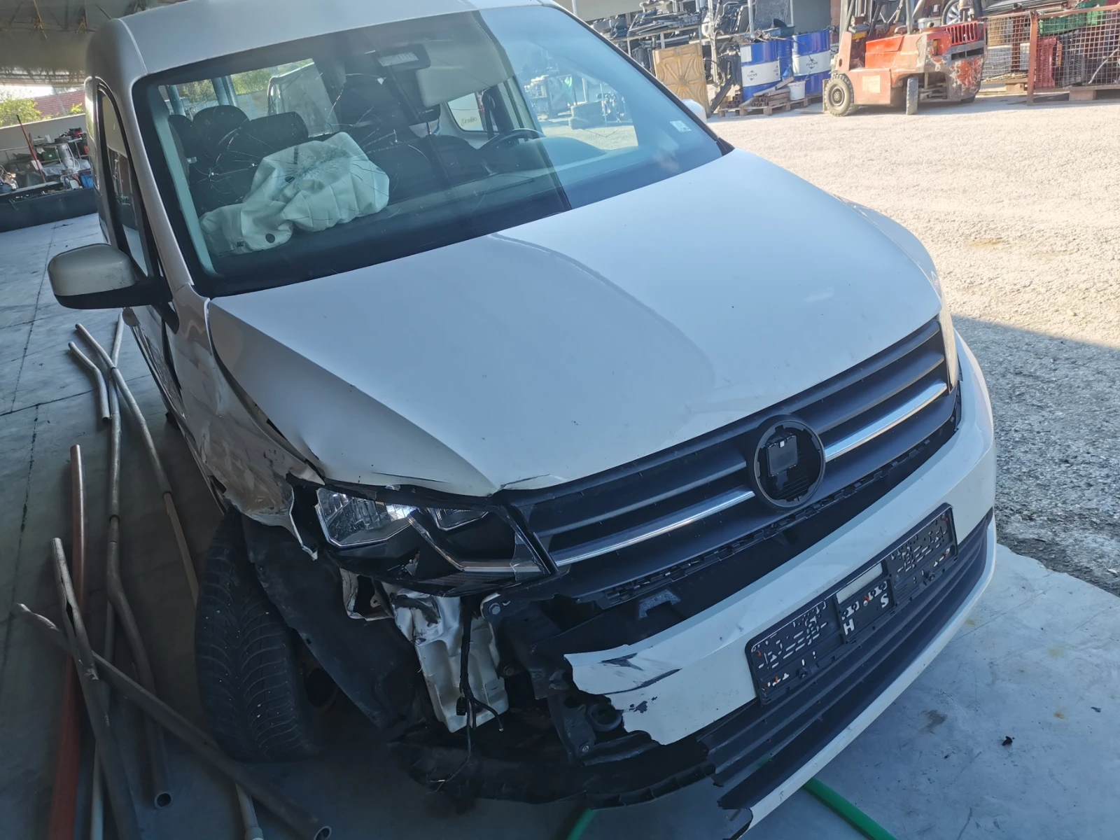 VW Caddy 2.0TDI 102к.с. НА ЧАСТИ - изображение 2