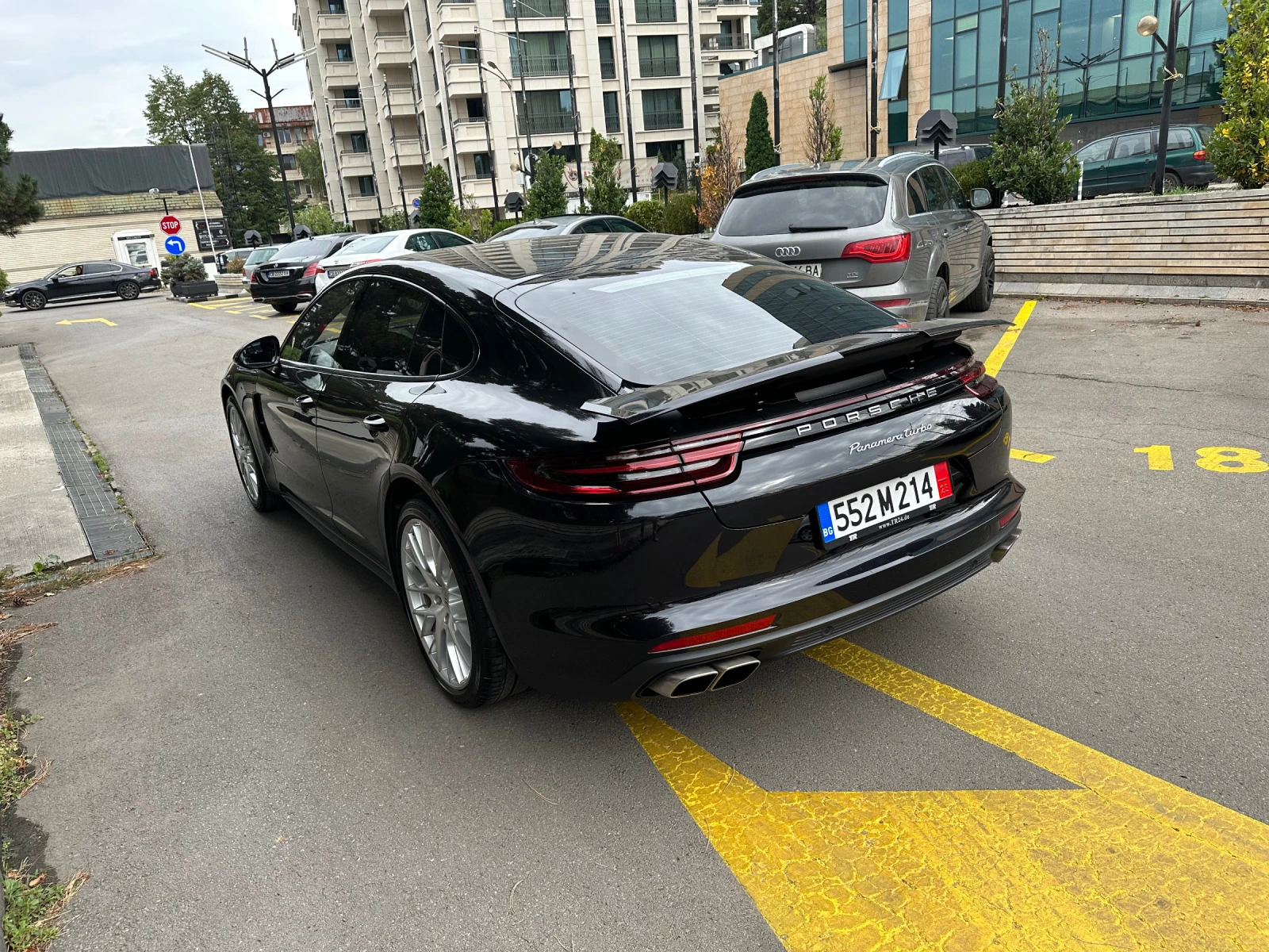 Porsche Panamera Turbo - изображение 4