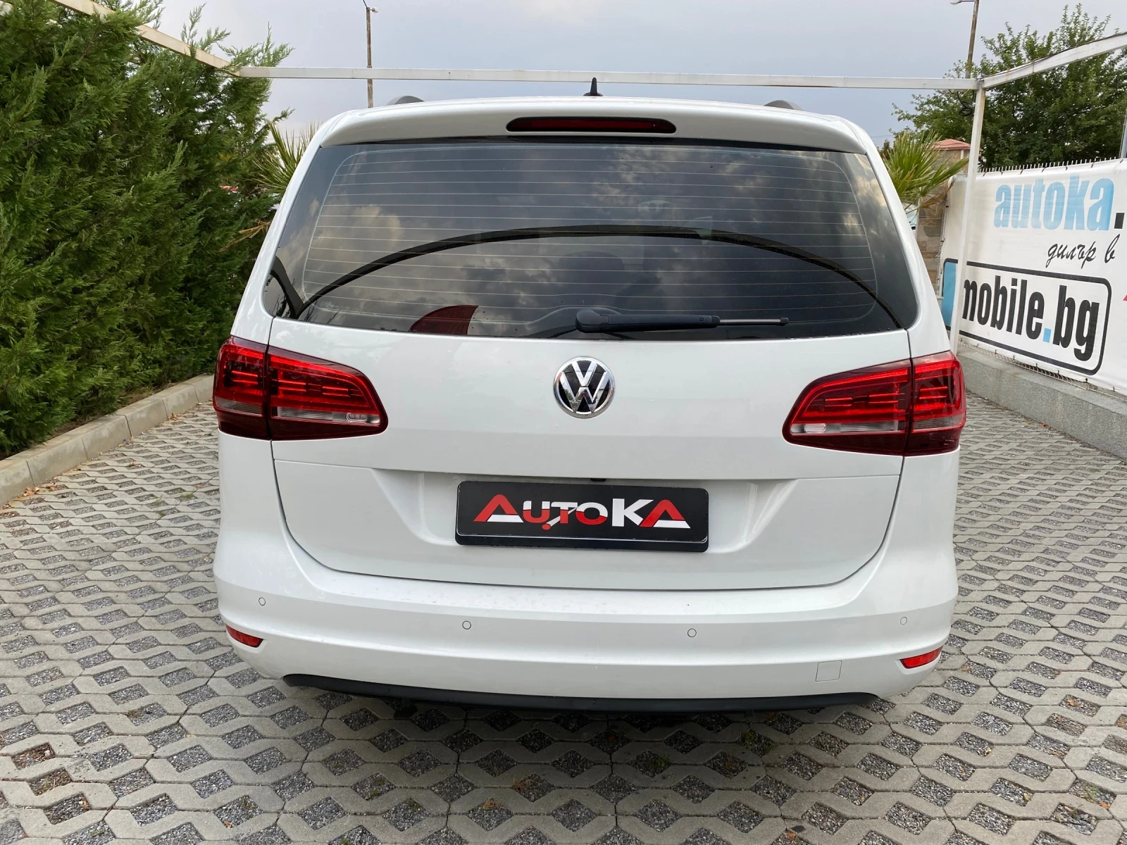 VW Sharan 2.0TDI-150кс= DSG= DISTRONIC= LED= NAVI= КАМЕРА - изображение 4