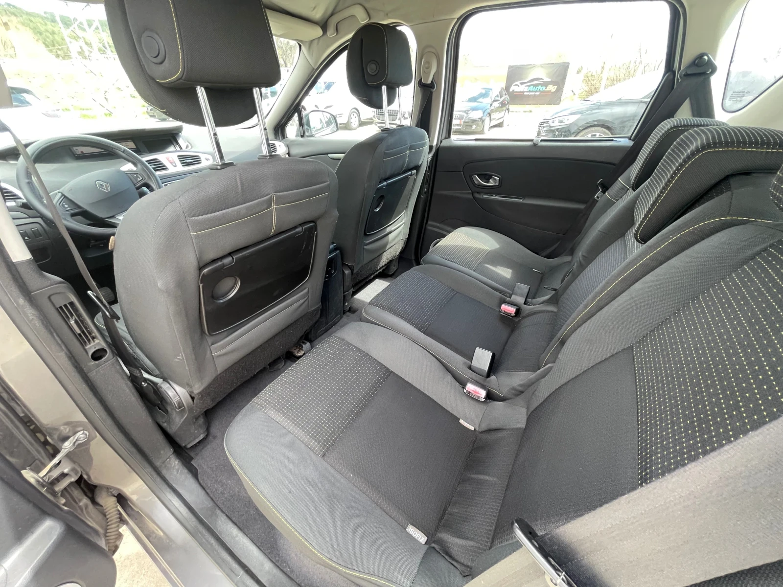 Renault Scenic XMOD-Dynamique1.5dci/110cv - изображение 9