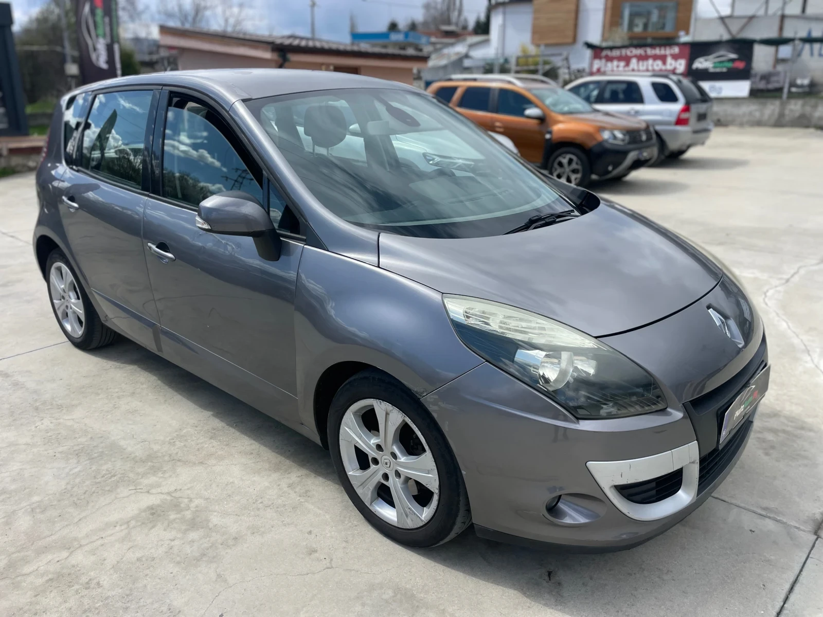 Renault Scenic XMOD-Dynamique1.5dci/110cv - изображение 3