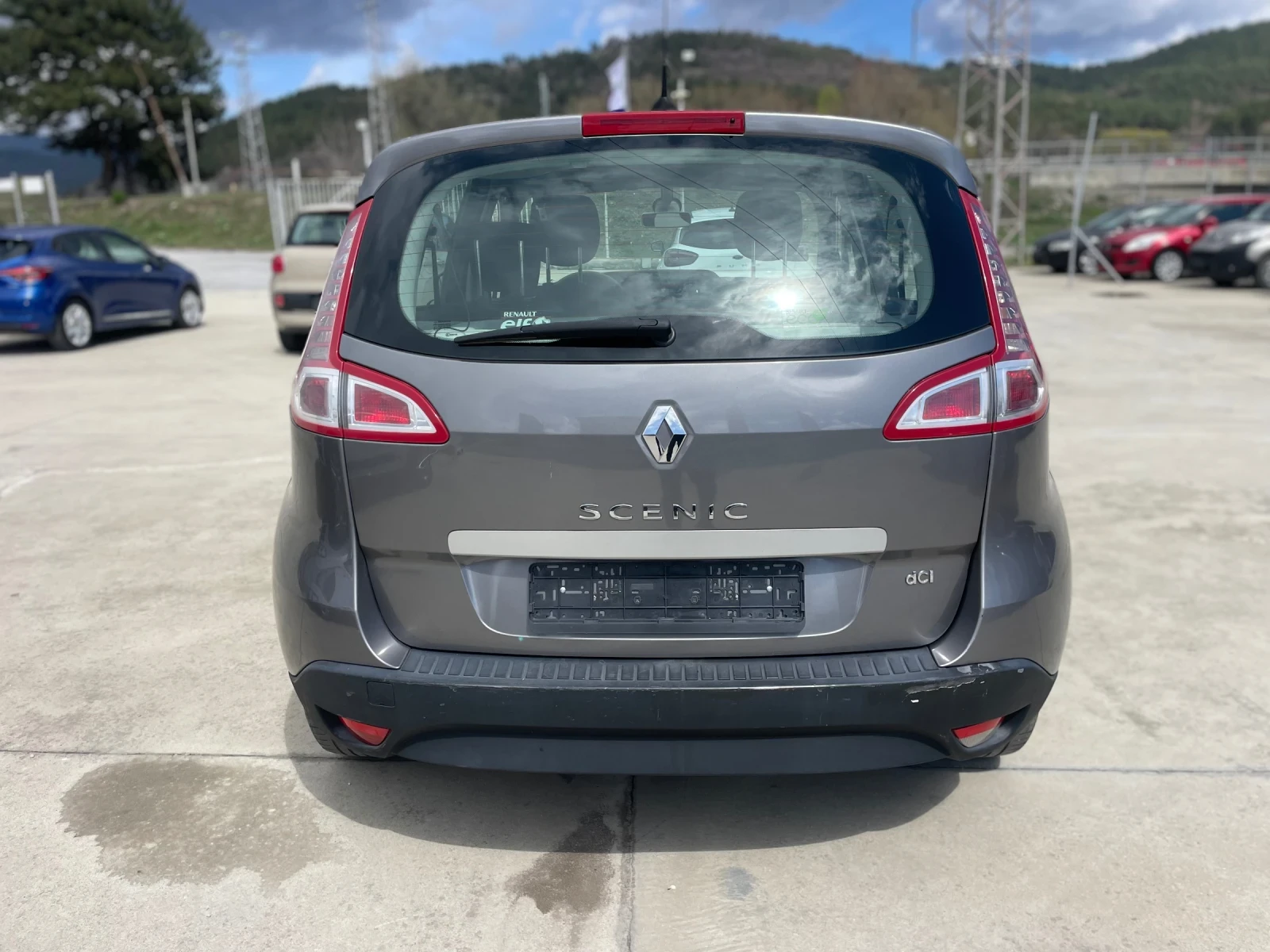 Renault Scenic XMOD-Dynamique1.5dci/110cv - изображение 7